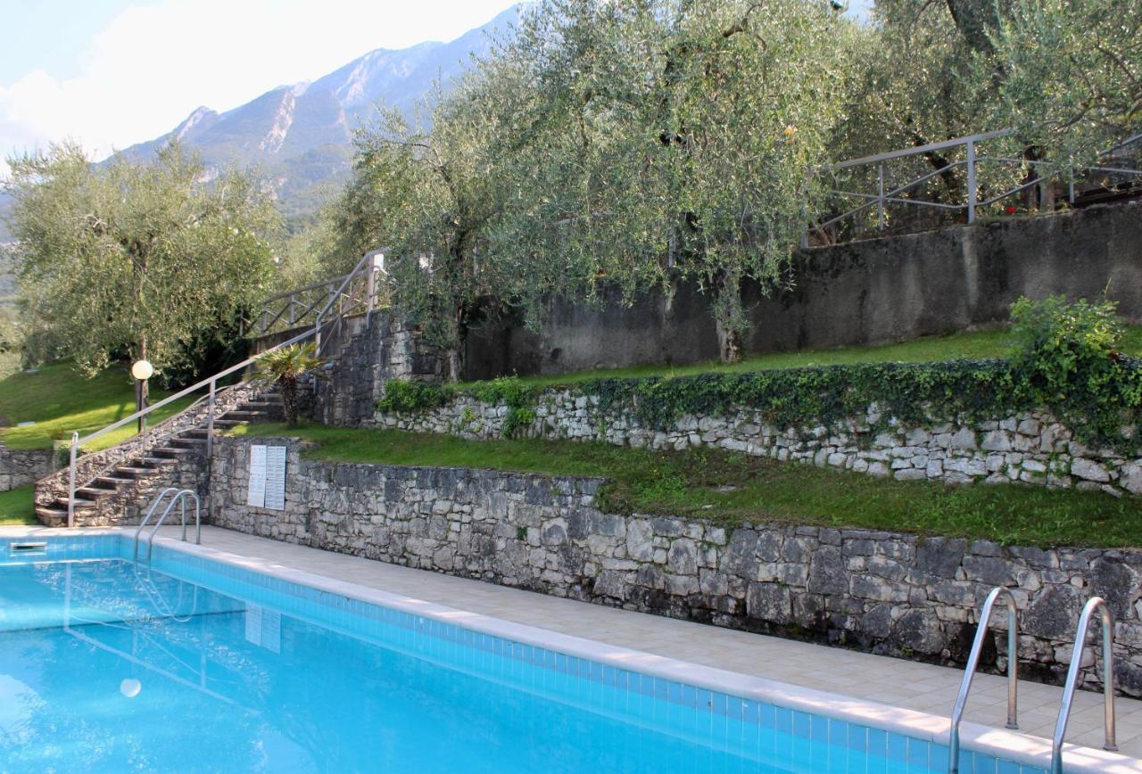 Appartamento Venzo Brenzone sul Garda Exterior foto