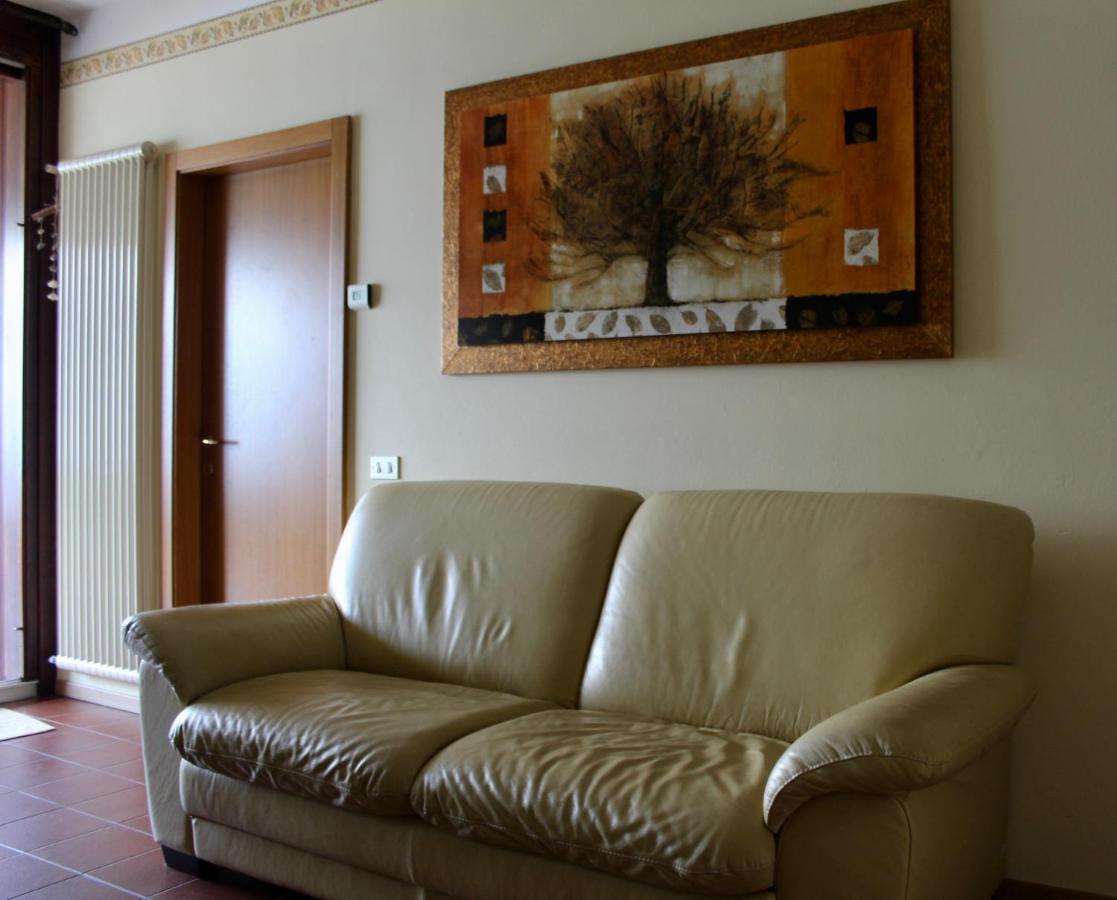 Appartamento Venzo Brenzone sul Garda Exterior foto