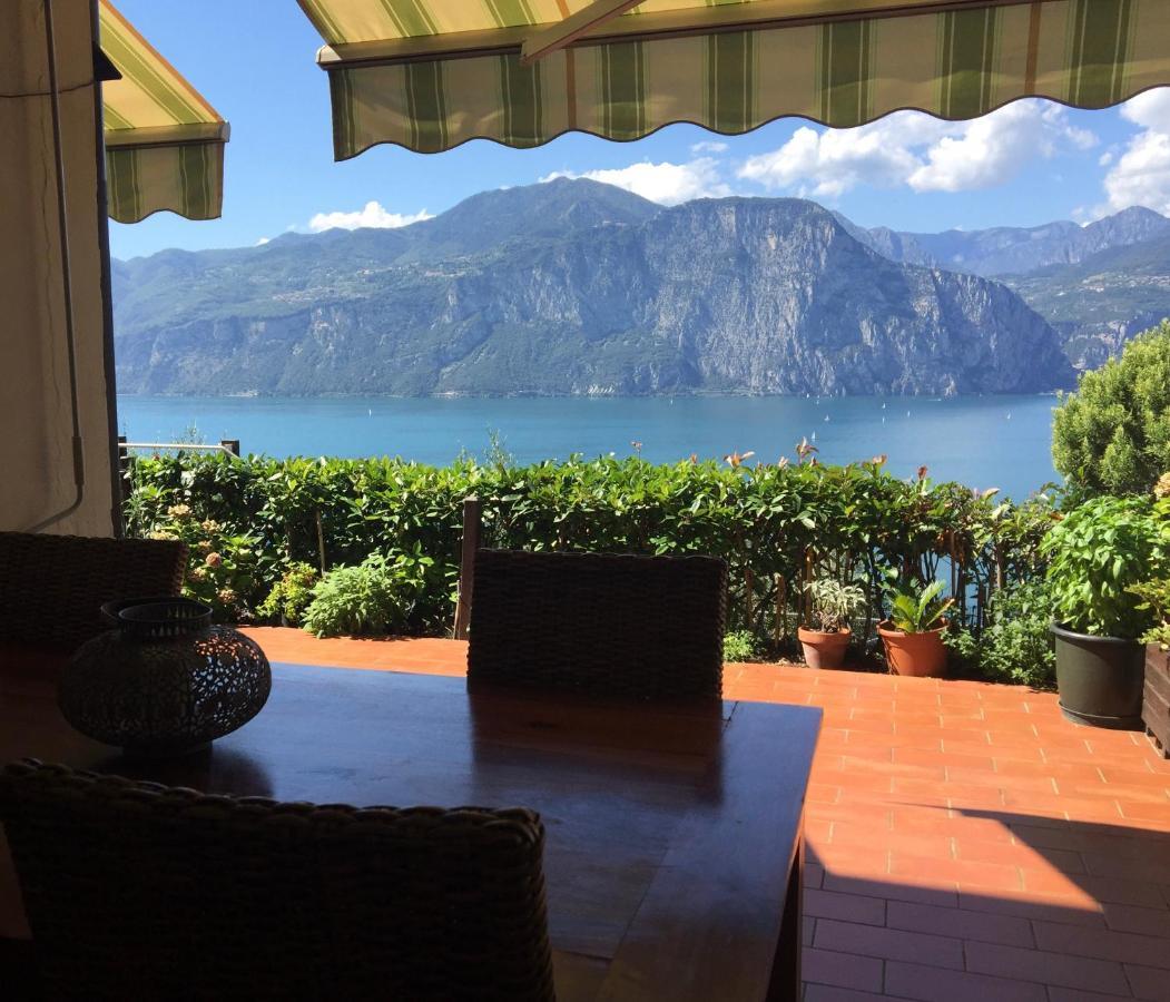 Appartamento Venzo Brenzone sul Garda Exterior foto