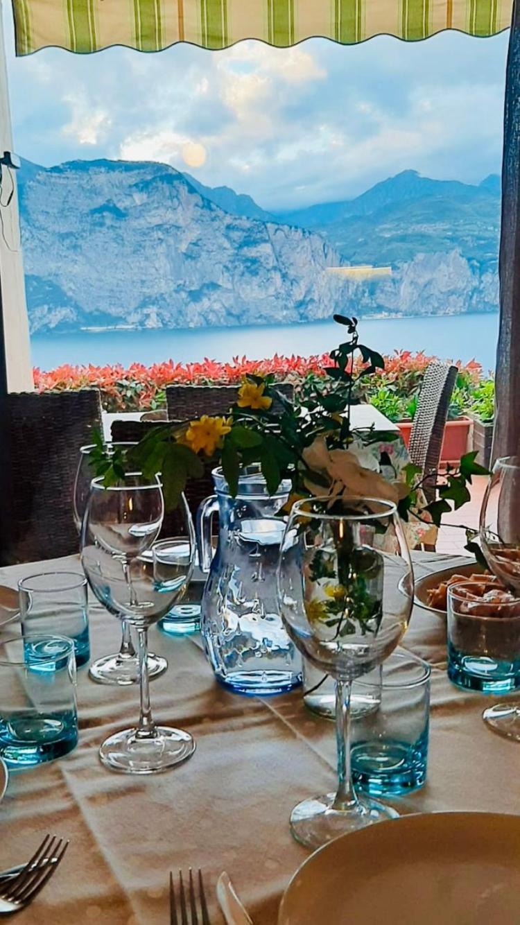 Appartamento Venzo Brenzone sul Garda Exterior foto